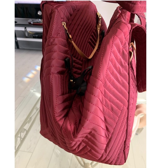 SOLD! Burgundy Quilted Yoga Travel Tote Weekender - Picture 6 of 8